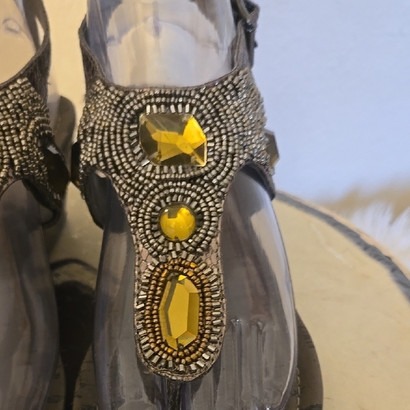 Embellished Women's Sandals with Gold Accents - Picture 3 of 10